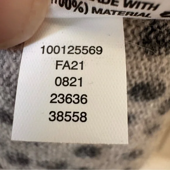 Charter Club Luxury 100% Cashmere Turtleneck Sweater Grey Animal Print Sz Large - Picture 12 of 13